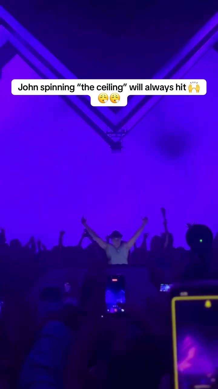 @EDMMM 🕺