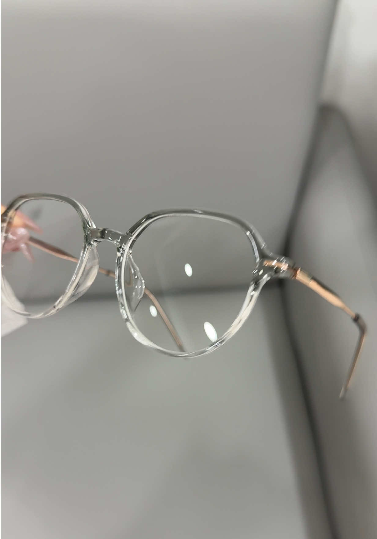 @SWAN GLASSES