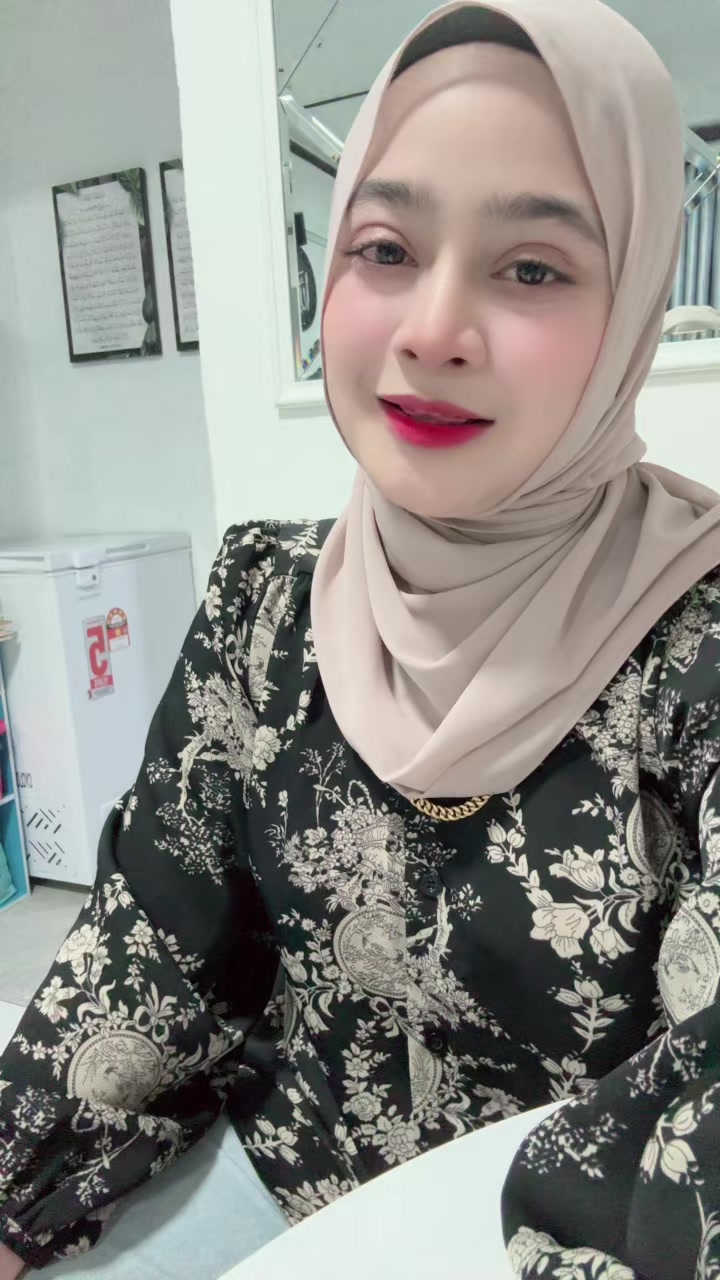 @Ibuuuhaziq