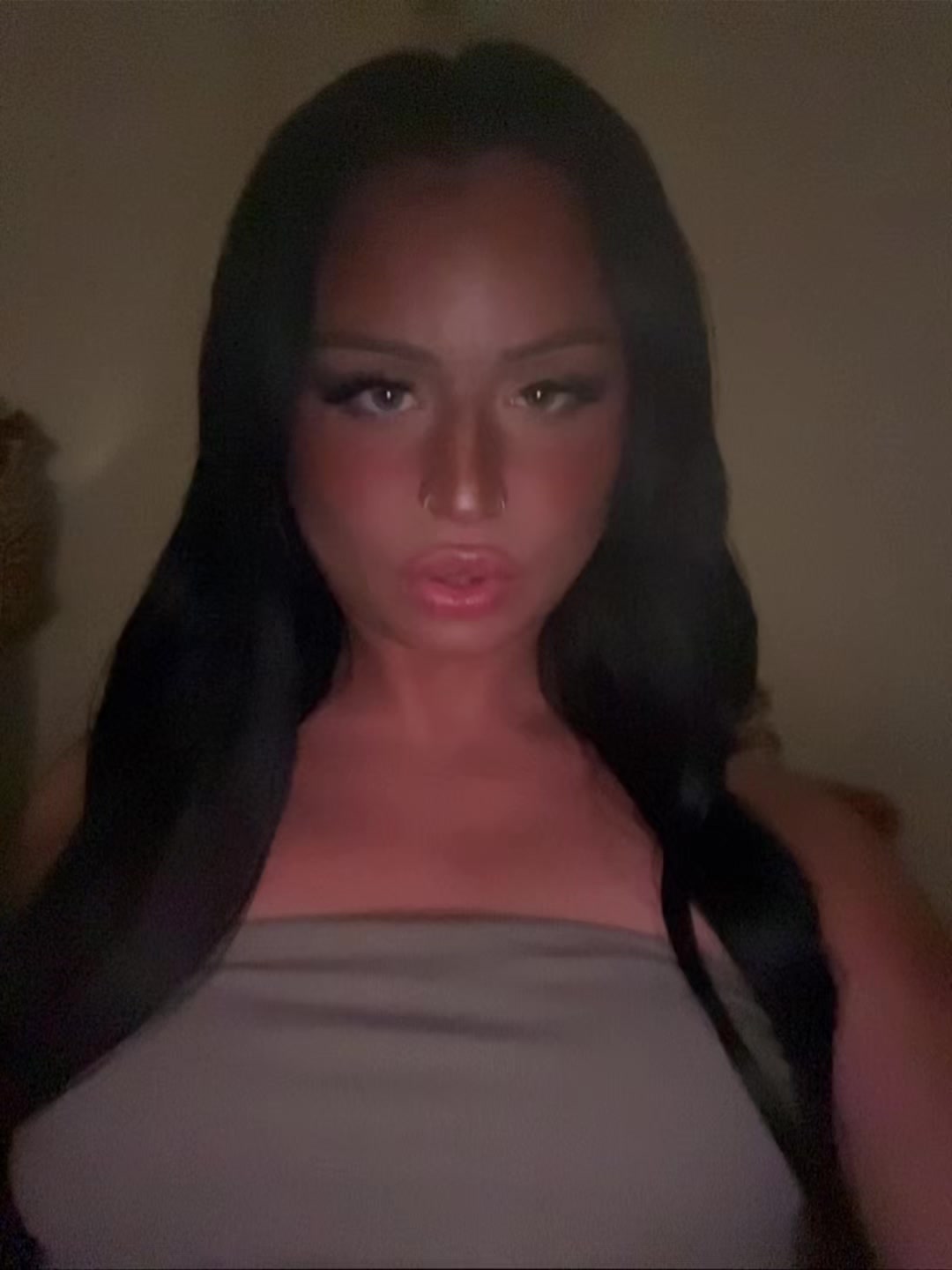 @joniethebrat