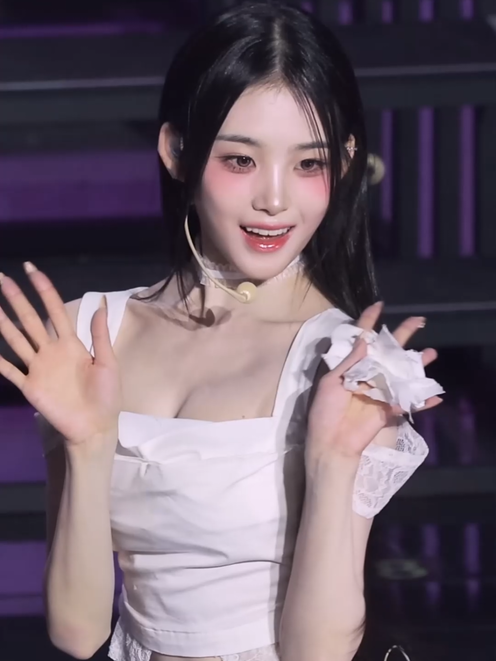 @Kira on Stage