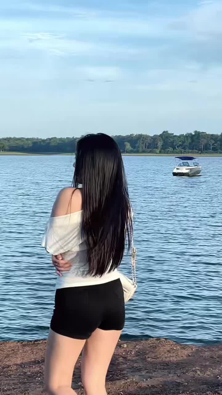 @Phượng thích ngắm mây
