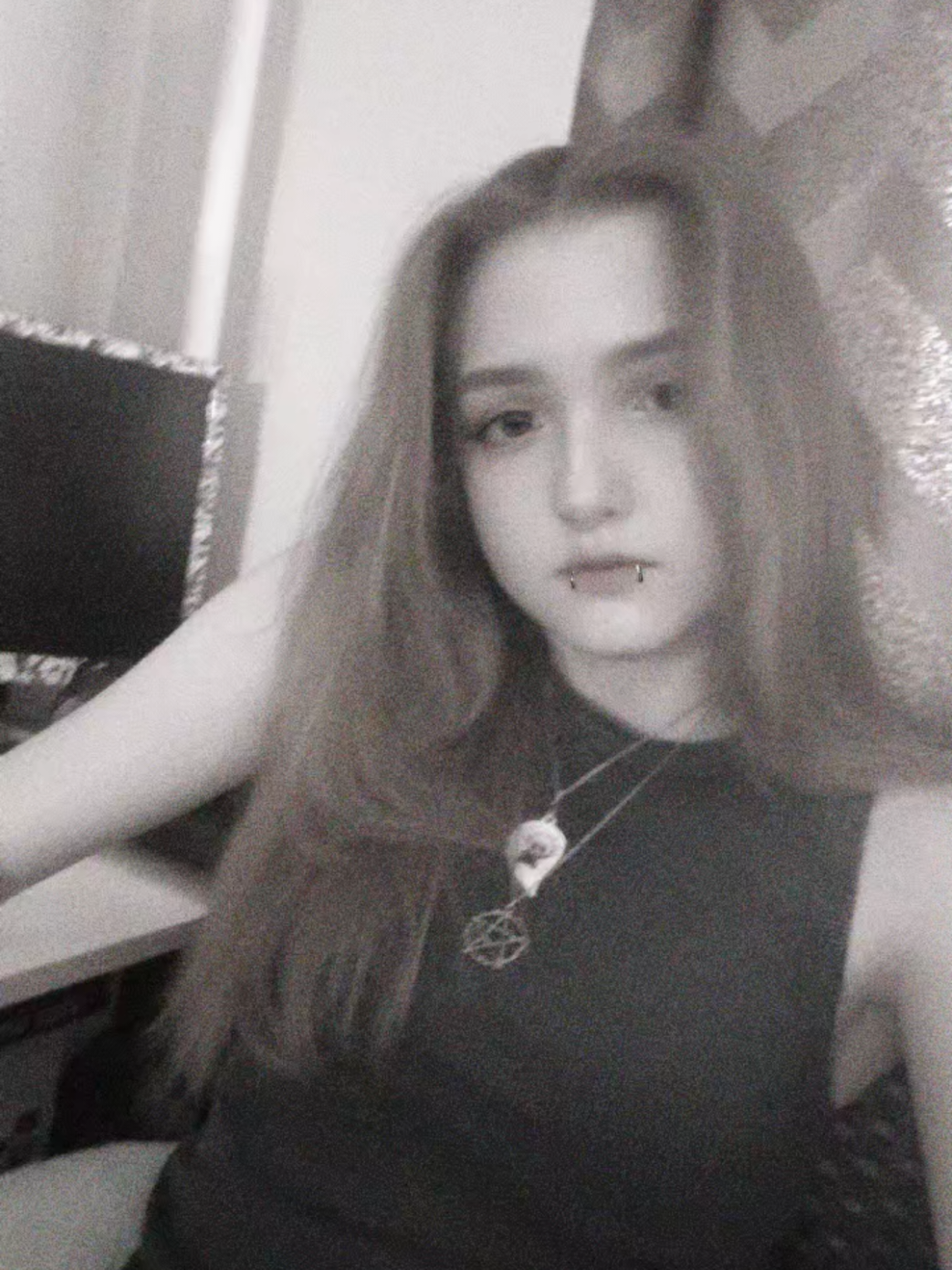 @🤍_𝔹𝕝𝕒𝕔𝕜 𝕀𝕔𝕖_🖤
