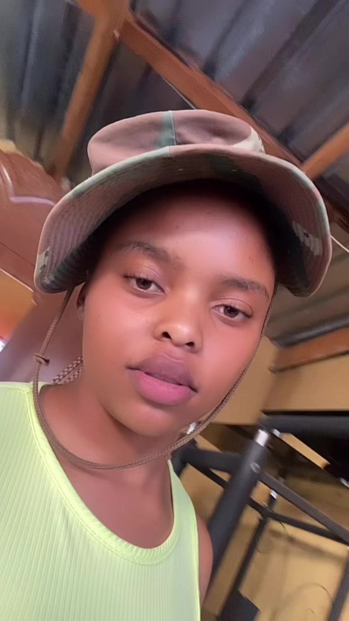 @S'thandile 🦋
