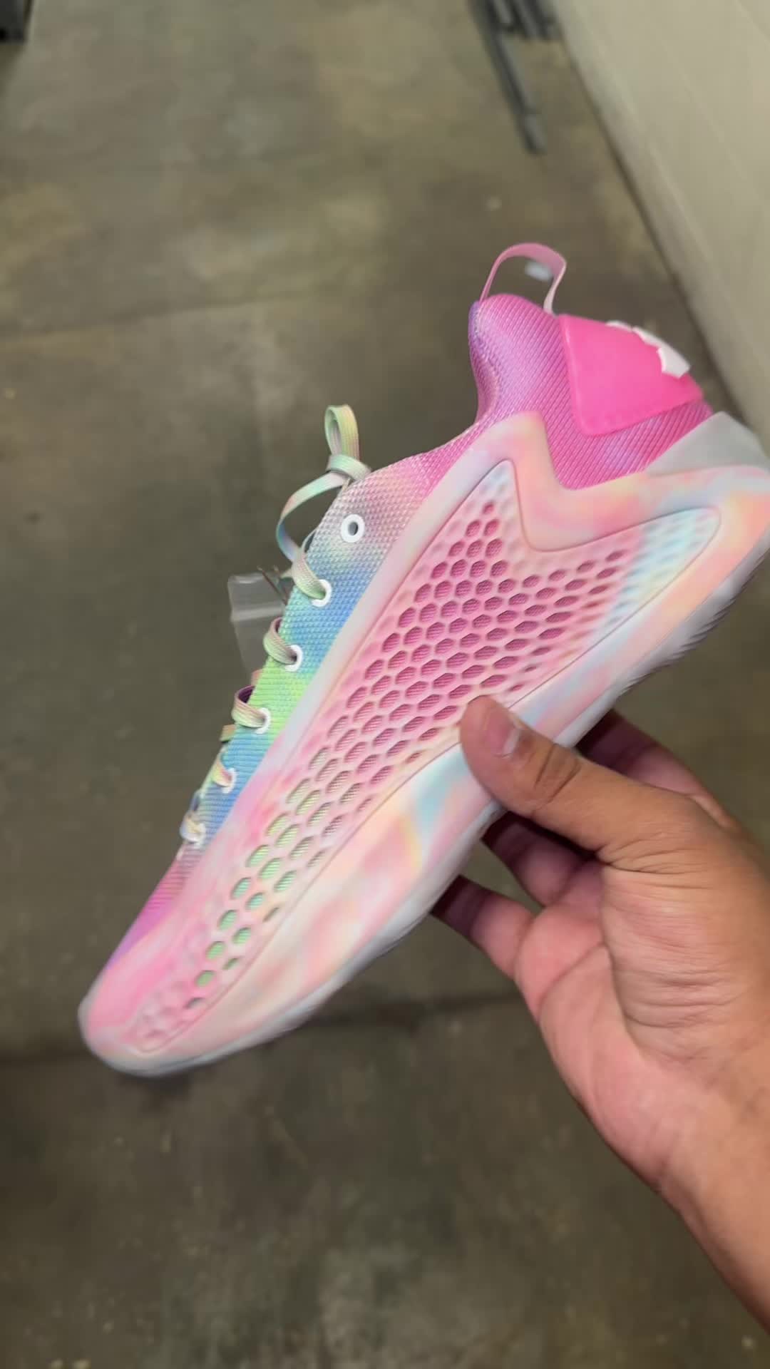 @Trending Sneakers