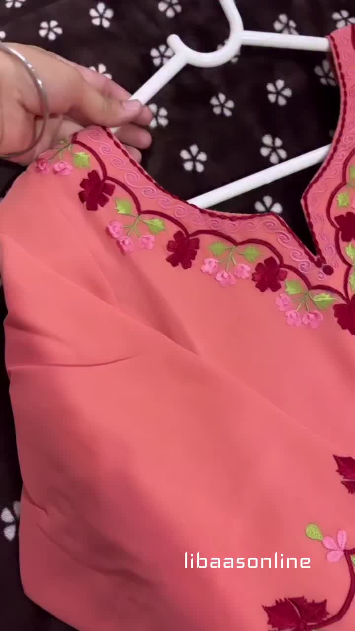 @ਲਿਬਾਸ by ਕੌਰ