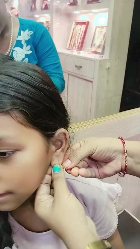 @Hira_tanahu_jwellers