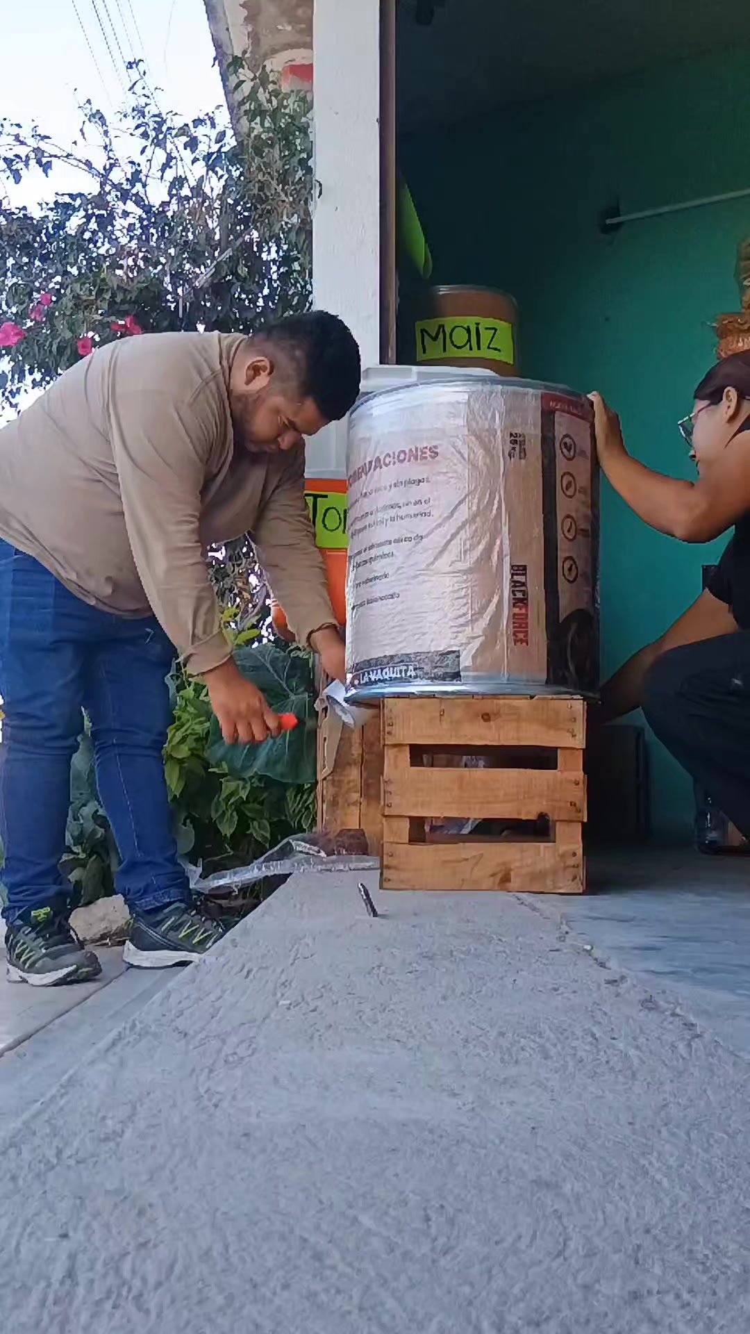 @Conecta-dos
