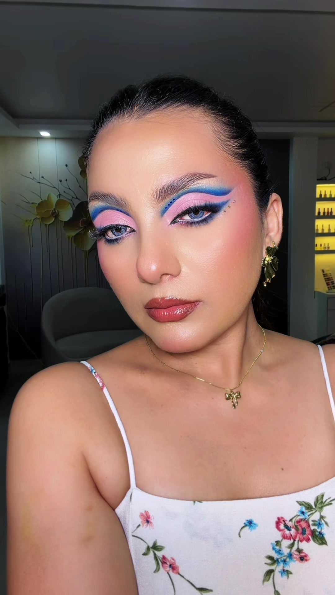 @IRA THE MAKEUP STUDIO 🦋