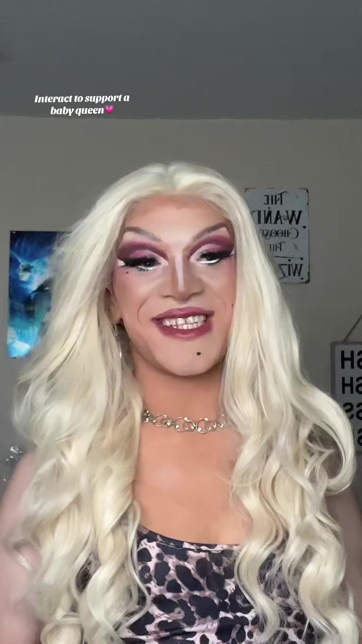 @Alexa Chanel Von Tease