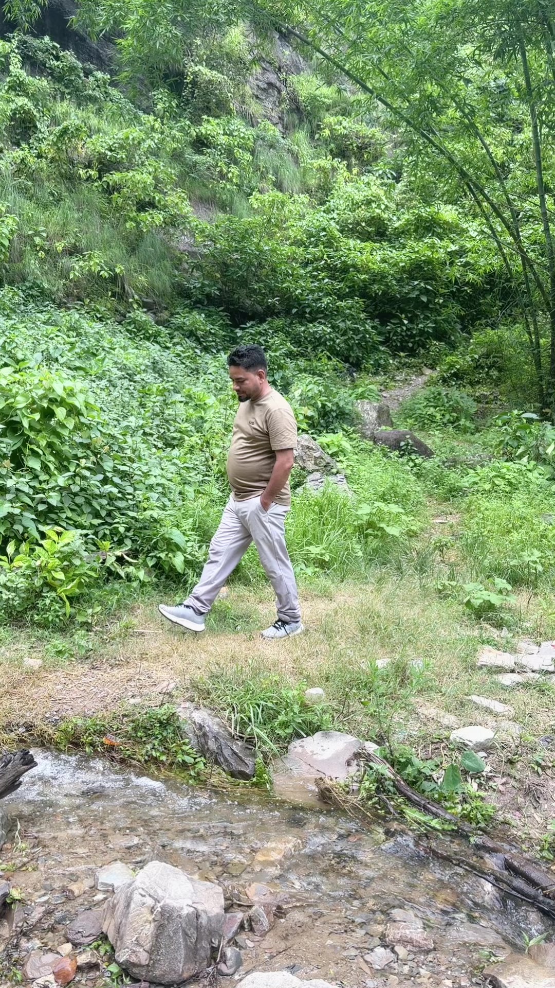 @परोपकार हस्पिटल प्रालि श्रीनगर