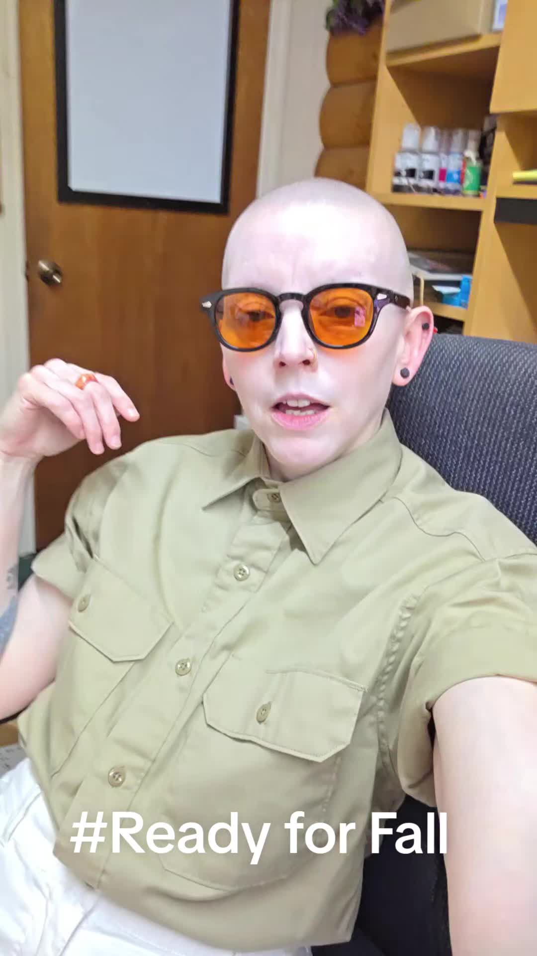 @Buzzcutgirl3