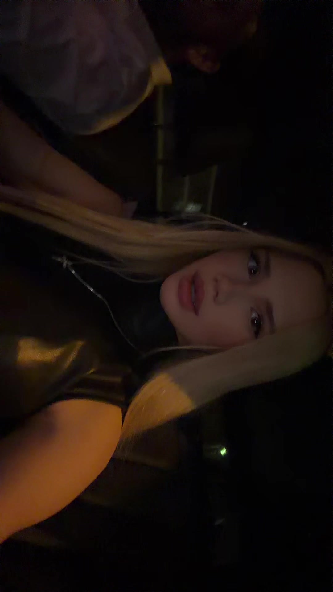 @vvsuurr