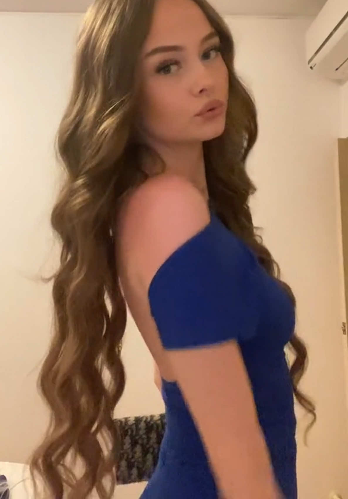 @angie