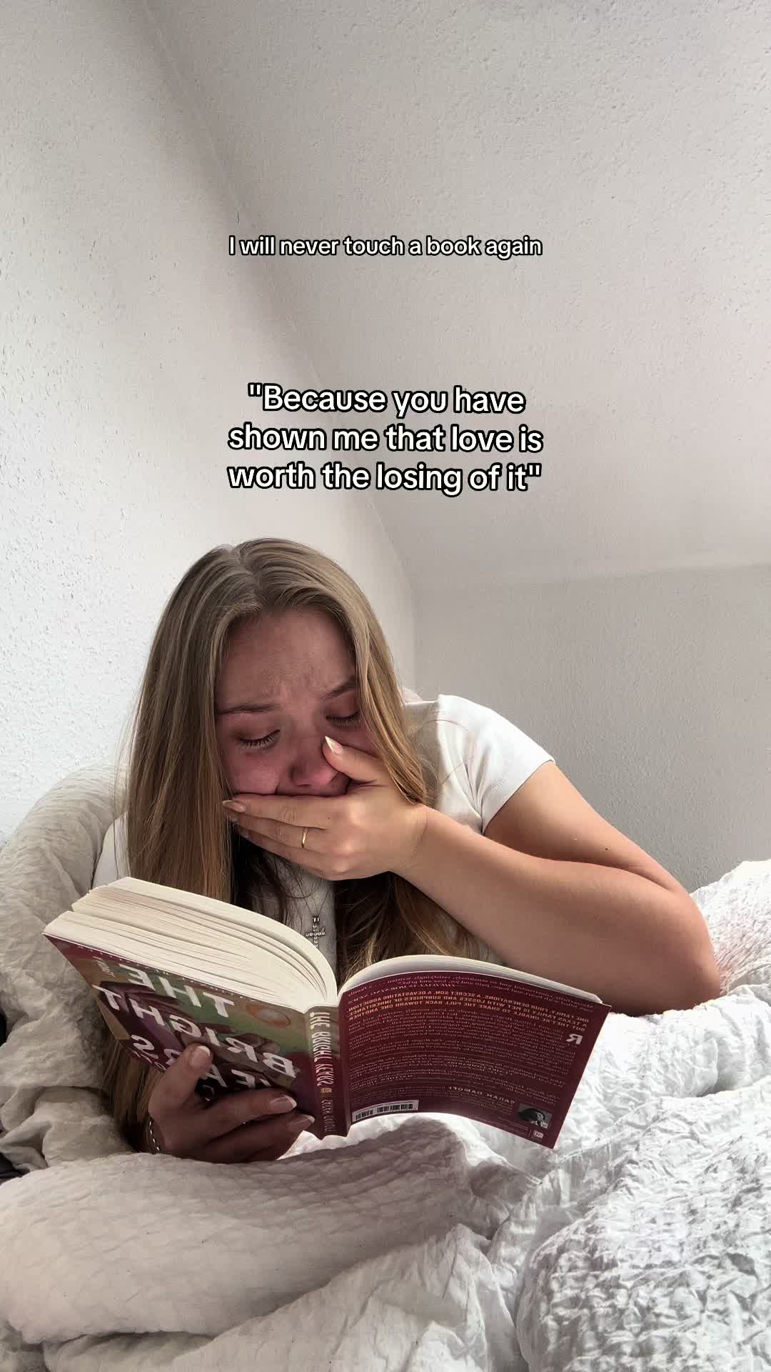 @Virag Konya📚