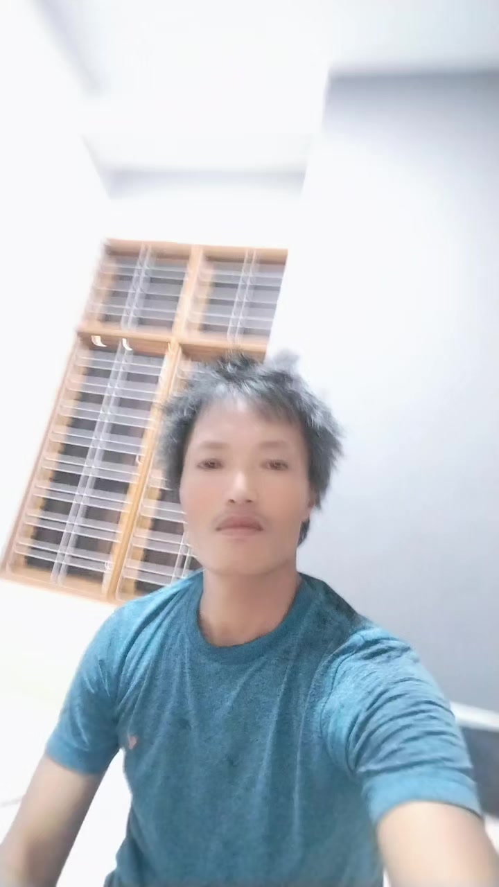 @Ko Thait