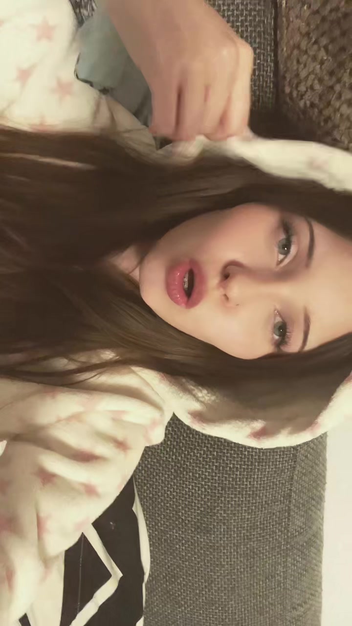 @ᴏʟɪᴡɪᴀ🇵🇱