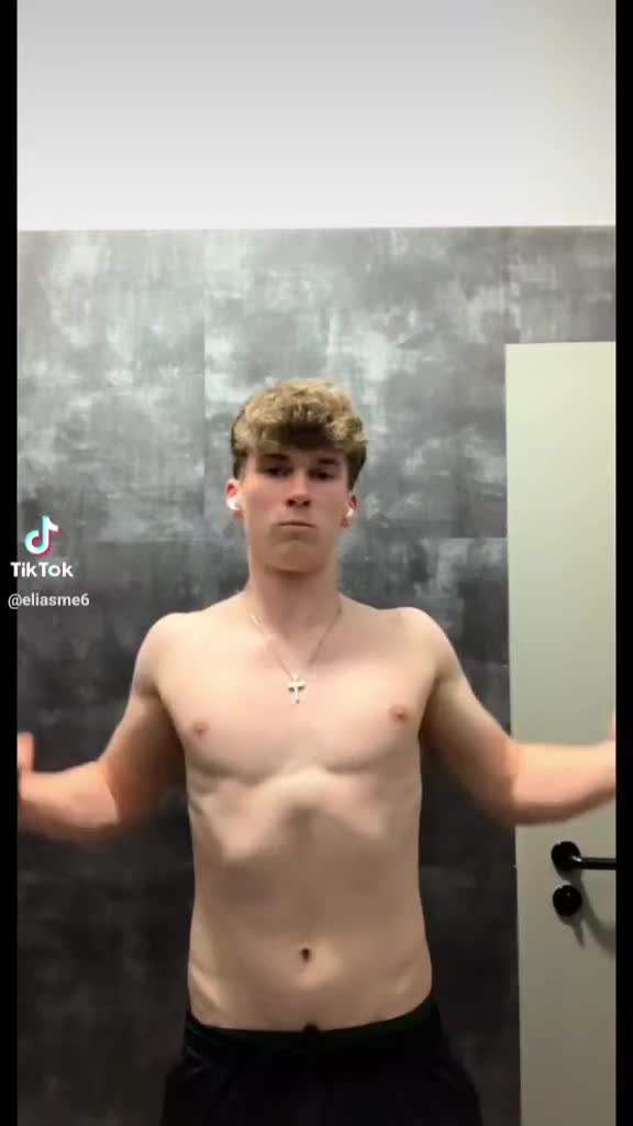 @The Fit Guys Page 🇳🇱