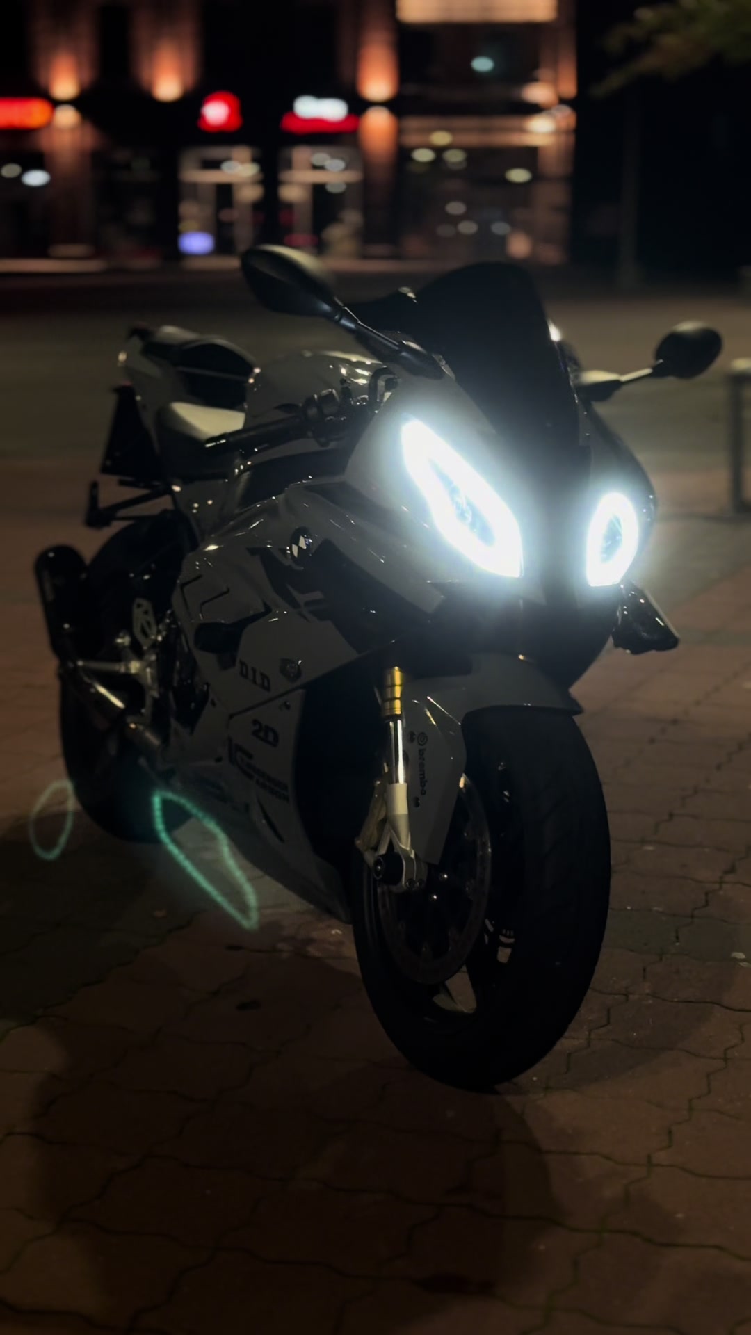@v4speed