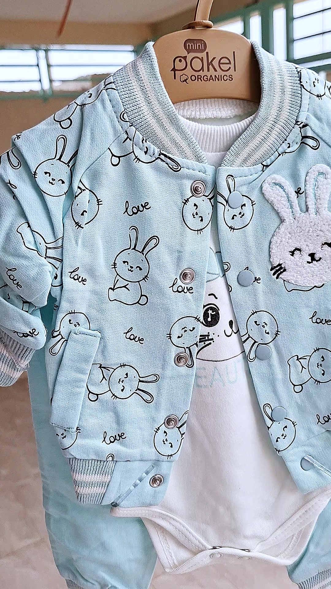 @BABY'SHOP_GROS ET DETAILS