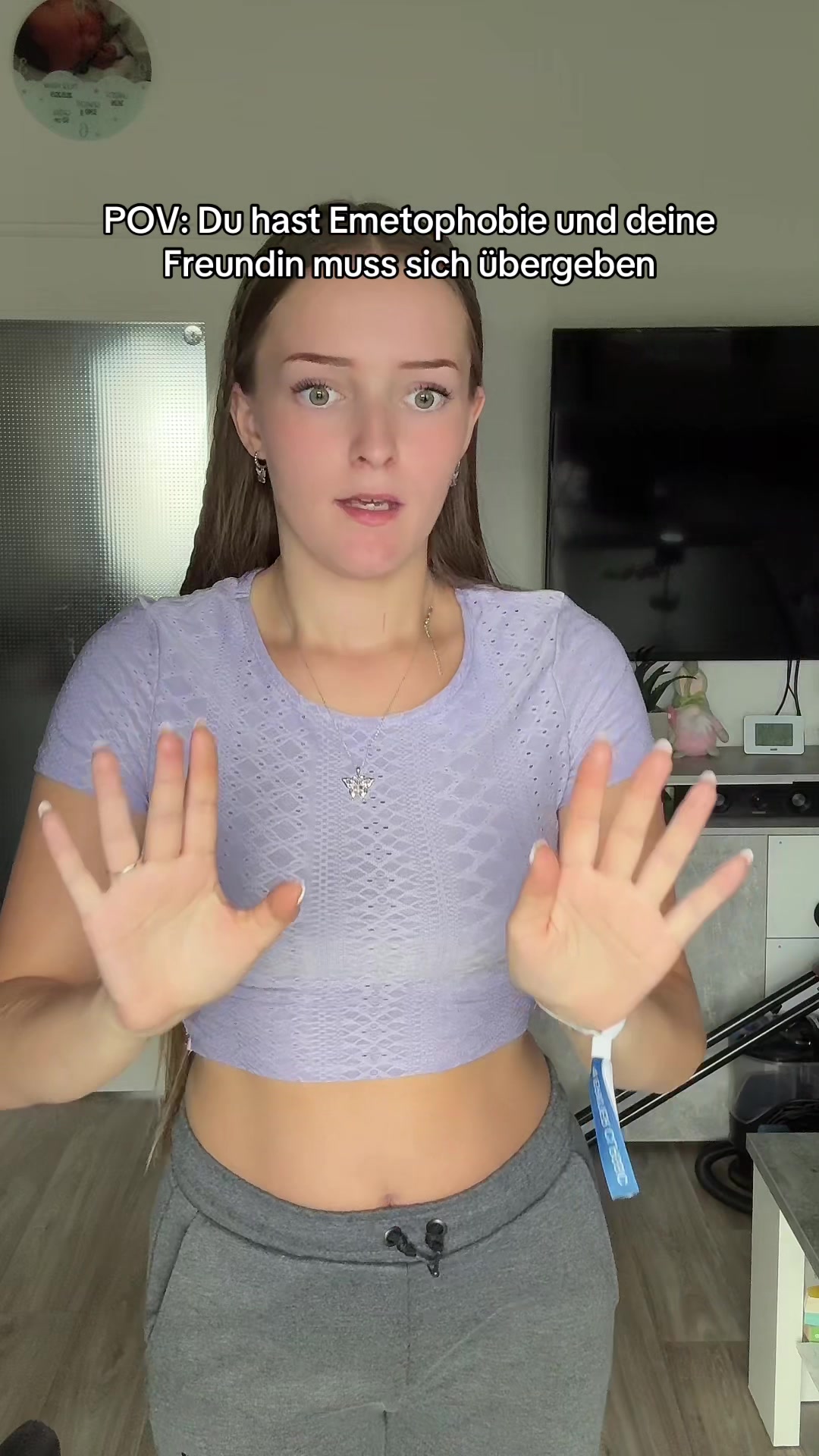 @diesetoni_
