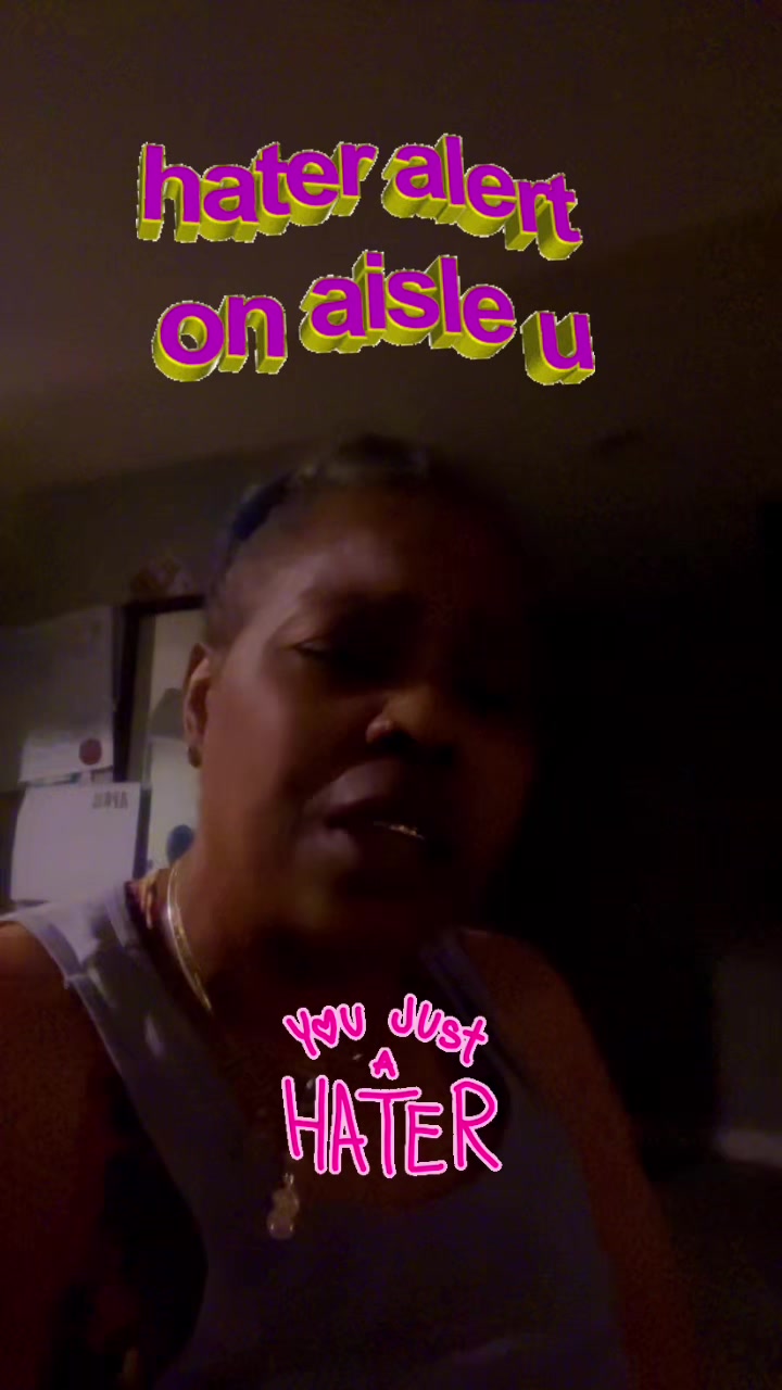 @Nina Moss