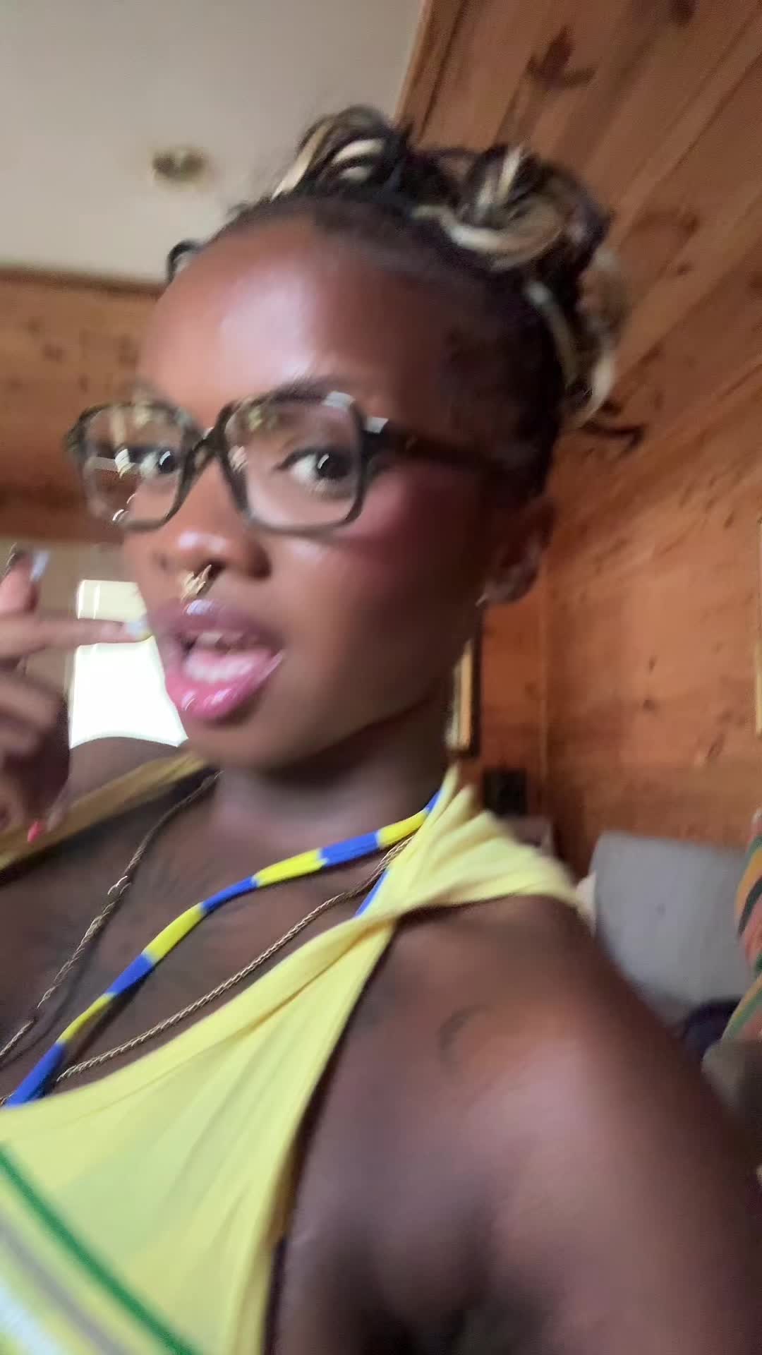 @evilfemmelesbian