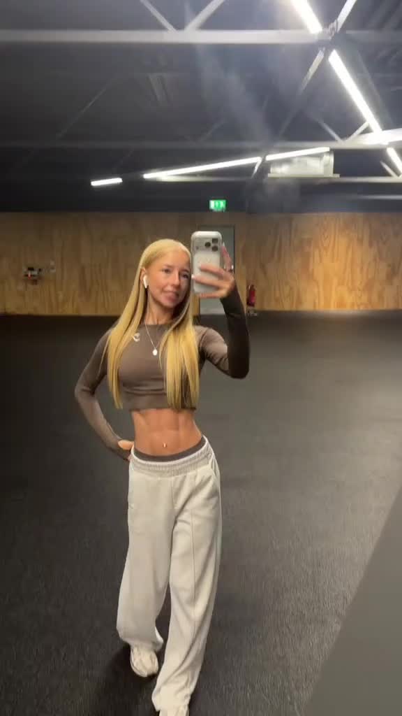 @MuscleAbsDreams