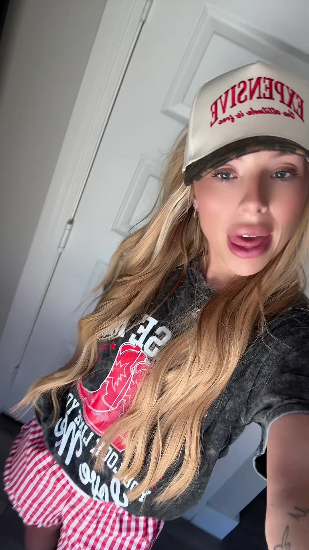 @Erika