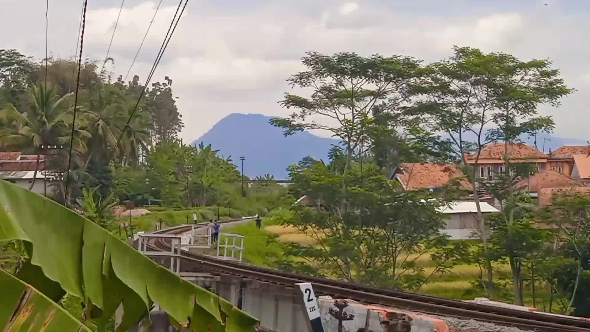 @Ridwan Maulana🚂🔥