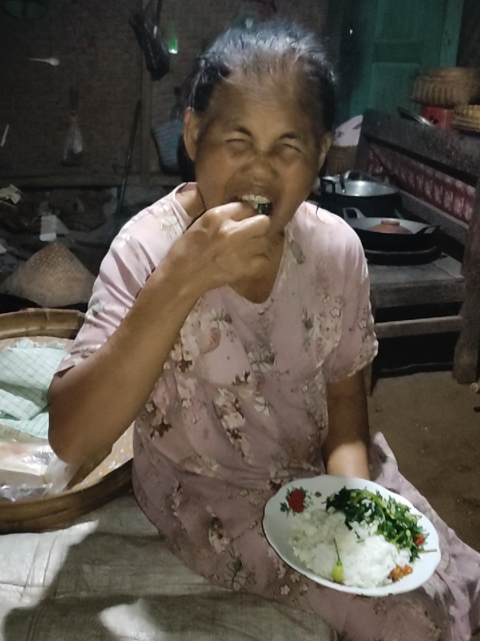 @Sinoman Njayan