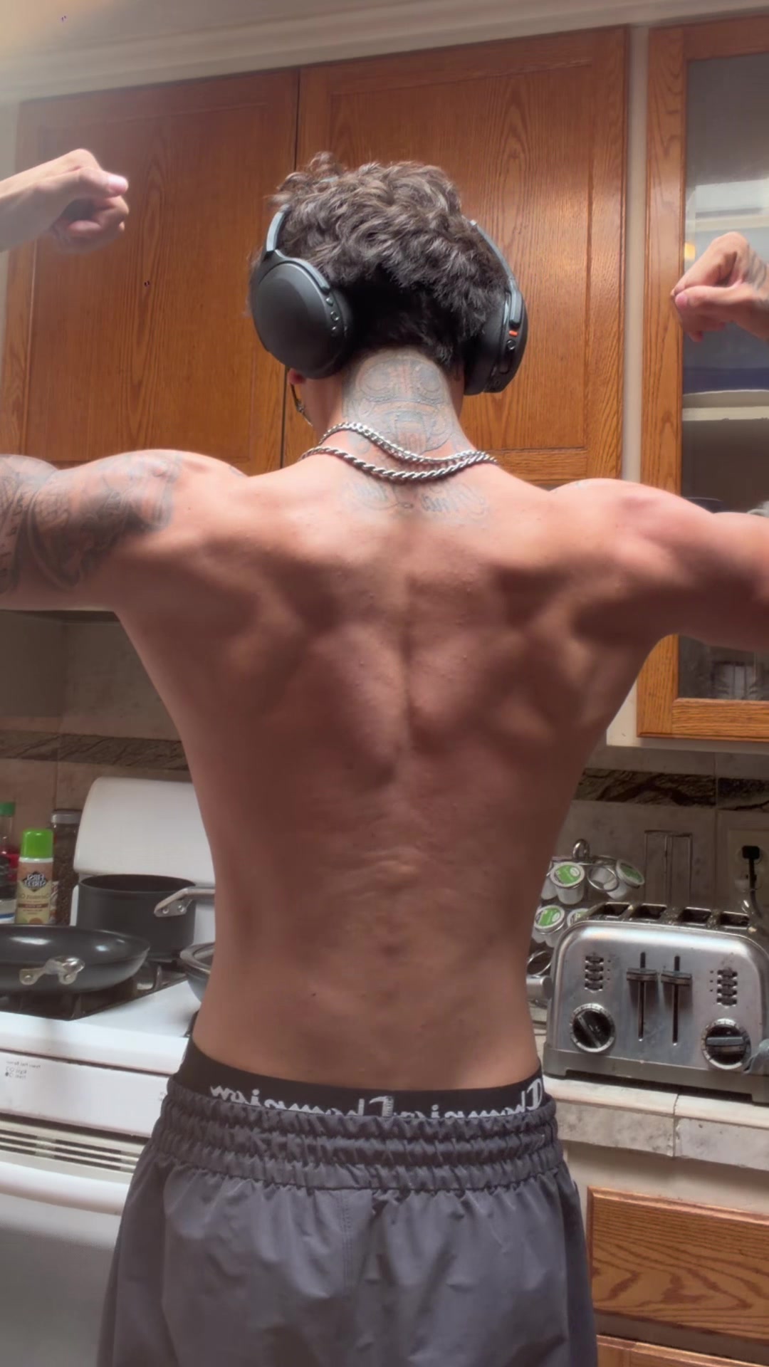 @LochoChops