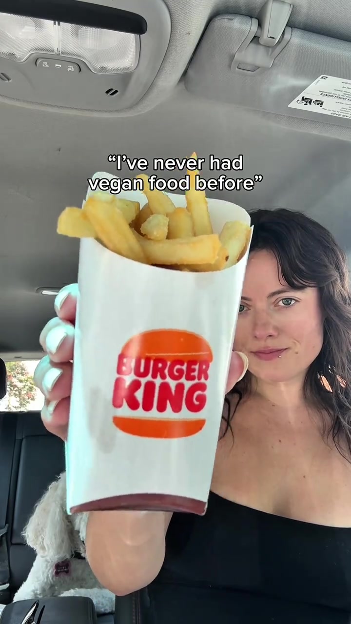 @maggieeatsvegan