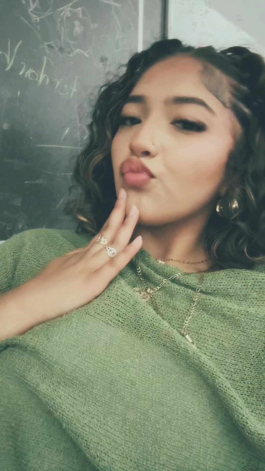 @🍸