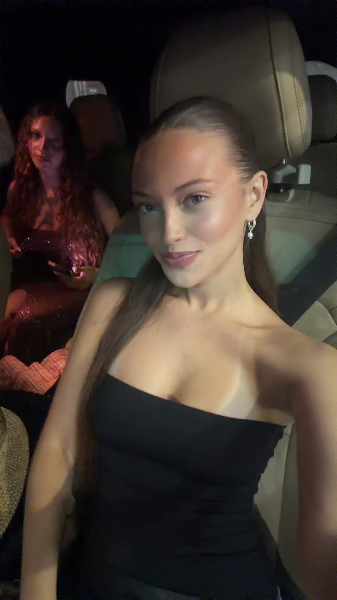 @Eva