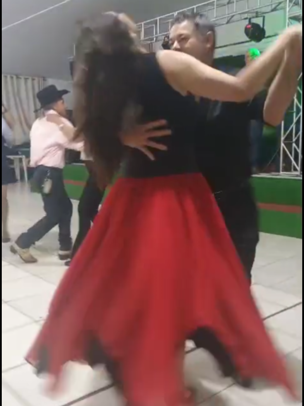 @Romildo & Cris Oficial