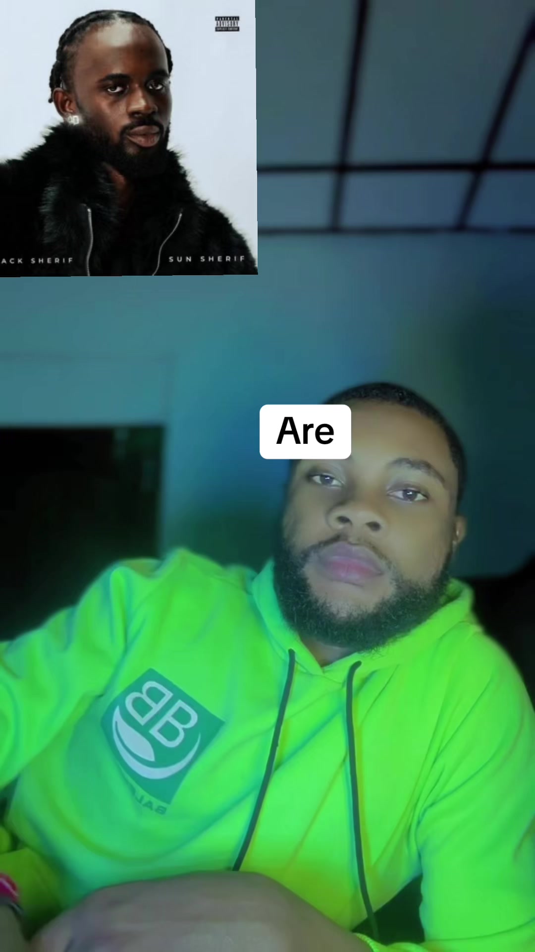 @THE GREEN HOODIE GUY ๐๐