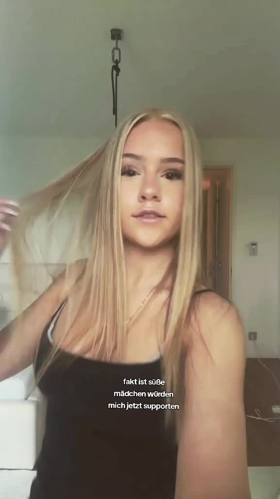 @￴𝓛𝓸𝓾