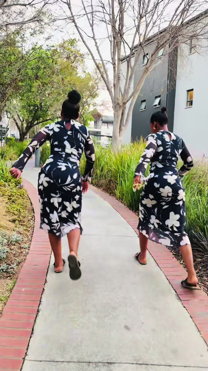 @Mzukulu kaBaqazile