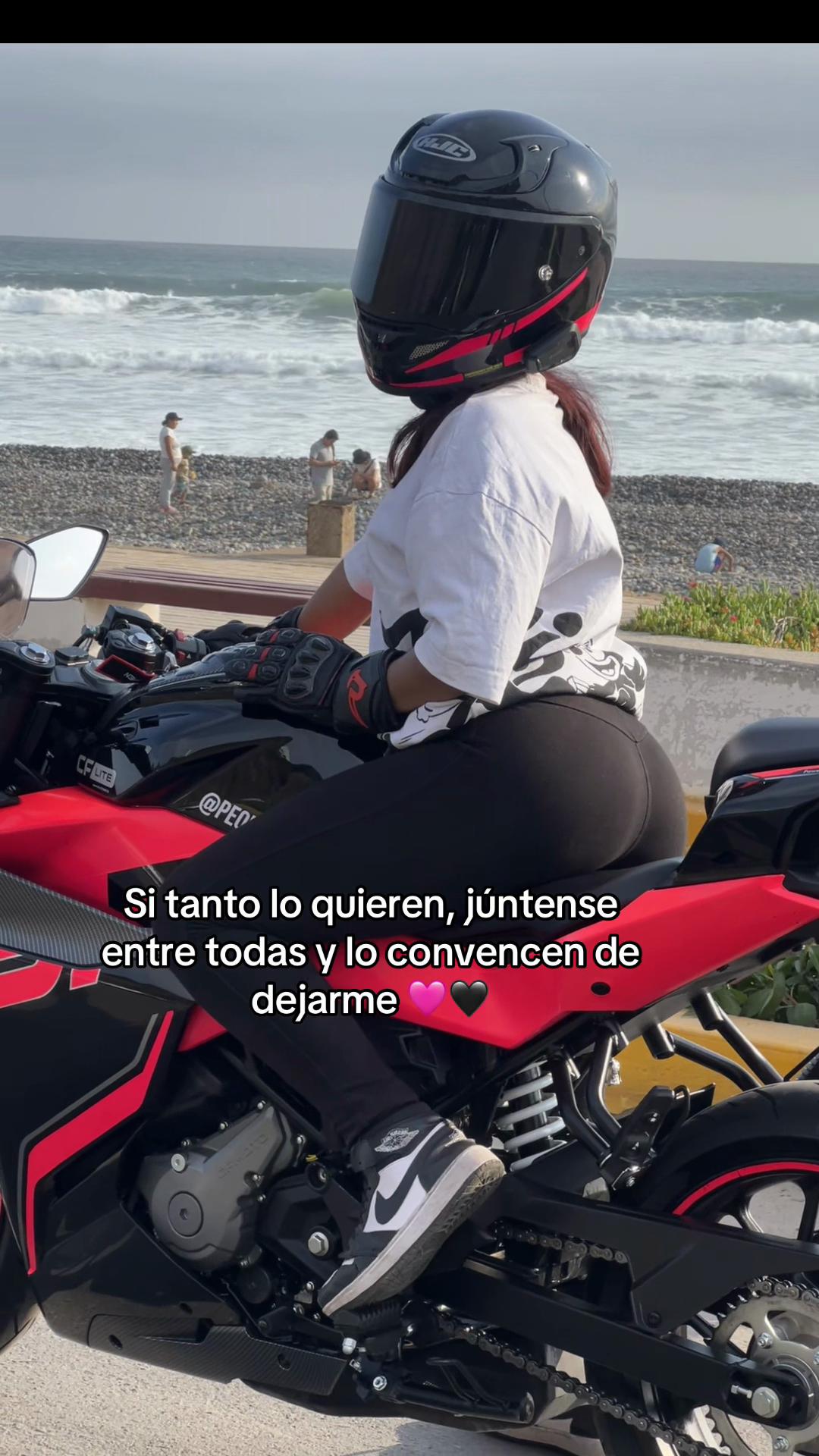 @Pequemotera/Rauleidy