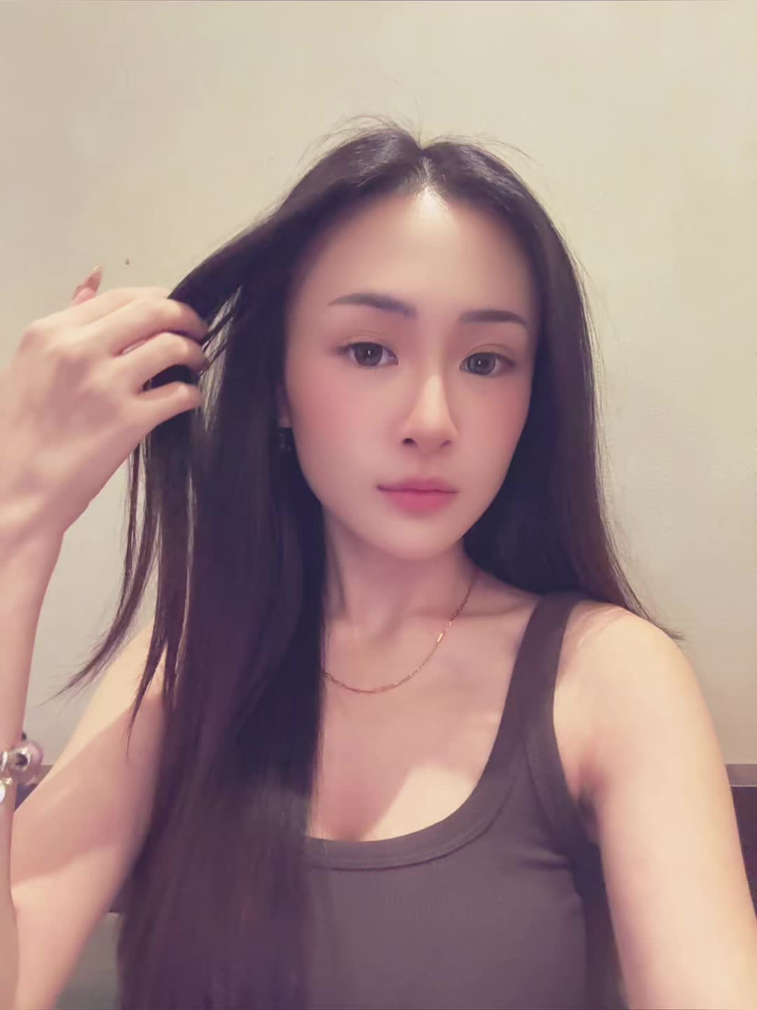@estella
