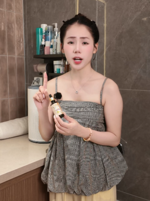 @Chị Đẹp Hương Ly