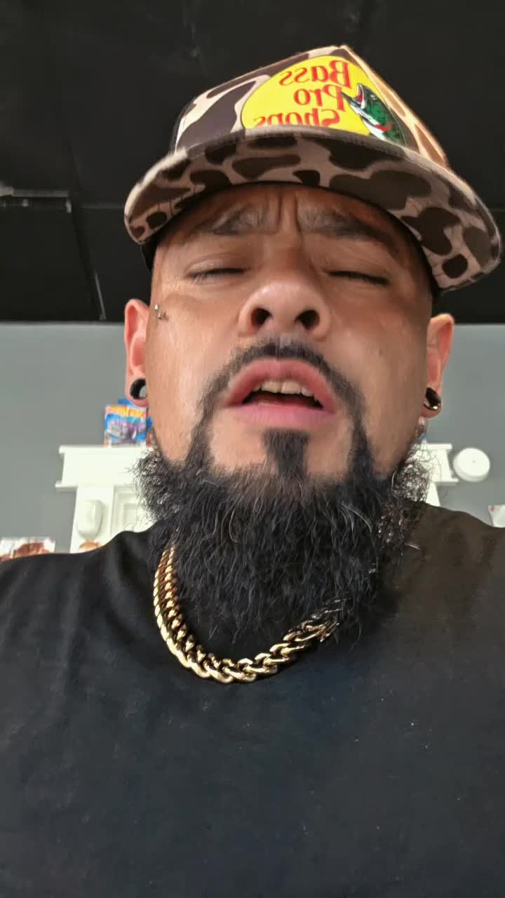 @LOUIEVSXXII