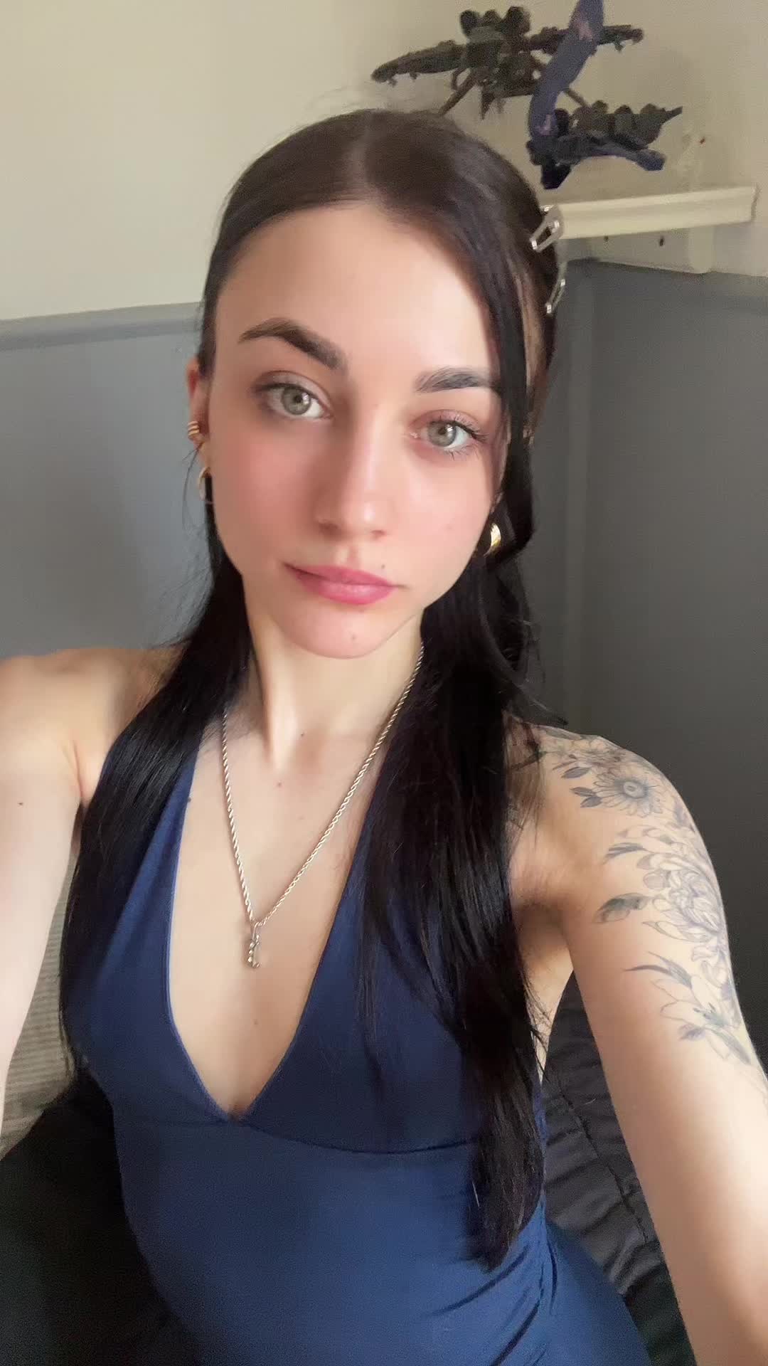 @😋