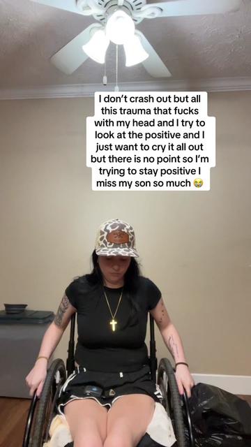 @paraplegic queen ๐ธ