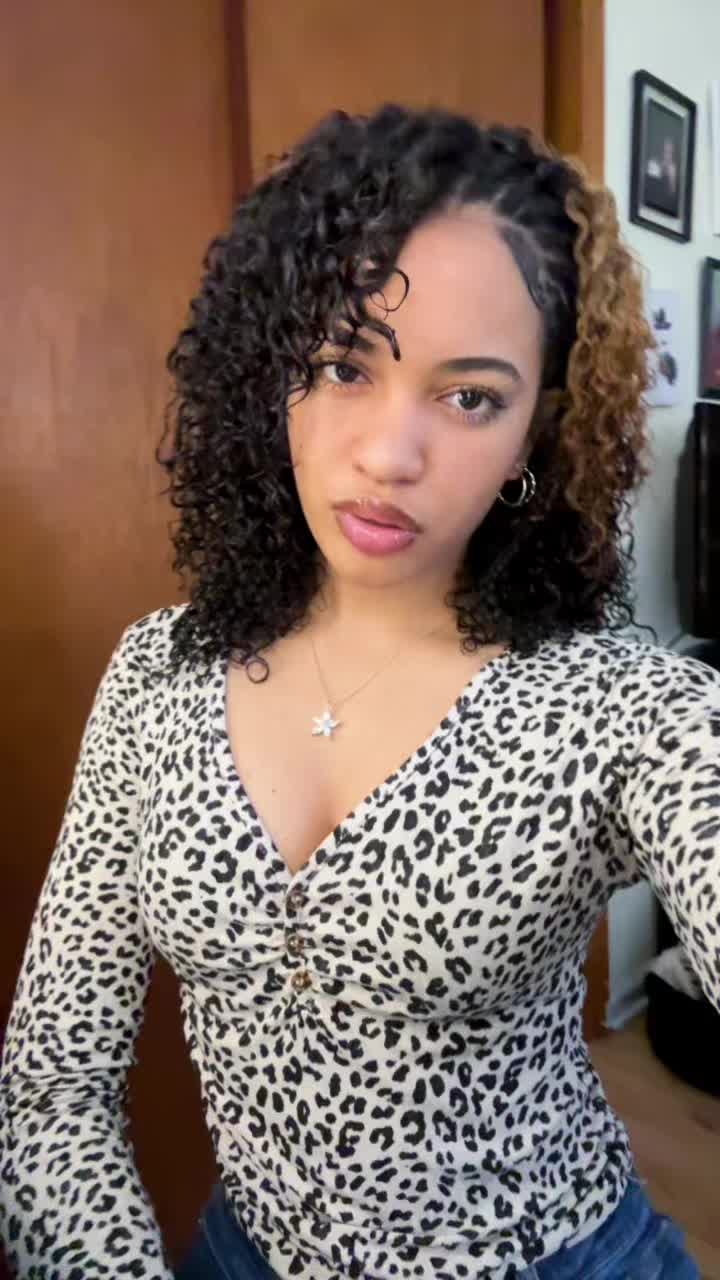 @Reina