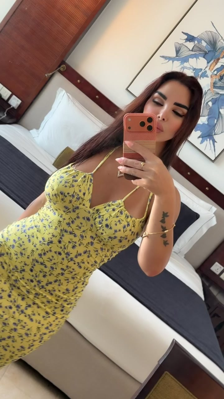 @Naya Zareq