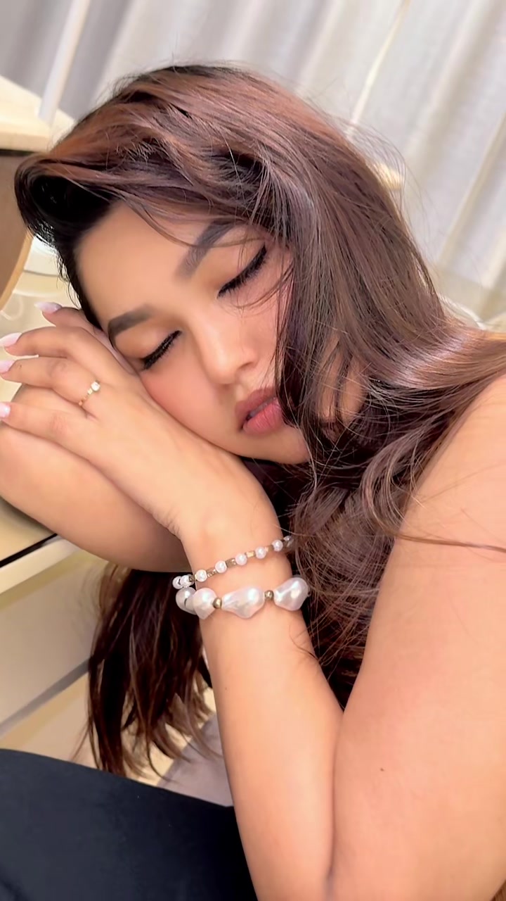 @Aliza rasaily 😍😍🇳🇵to 🇦🇪