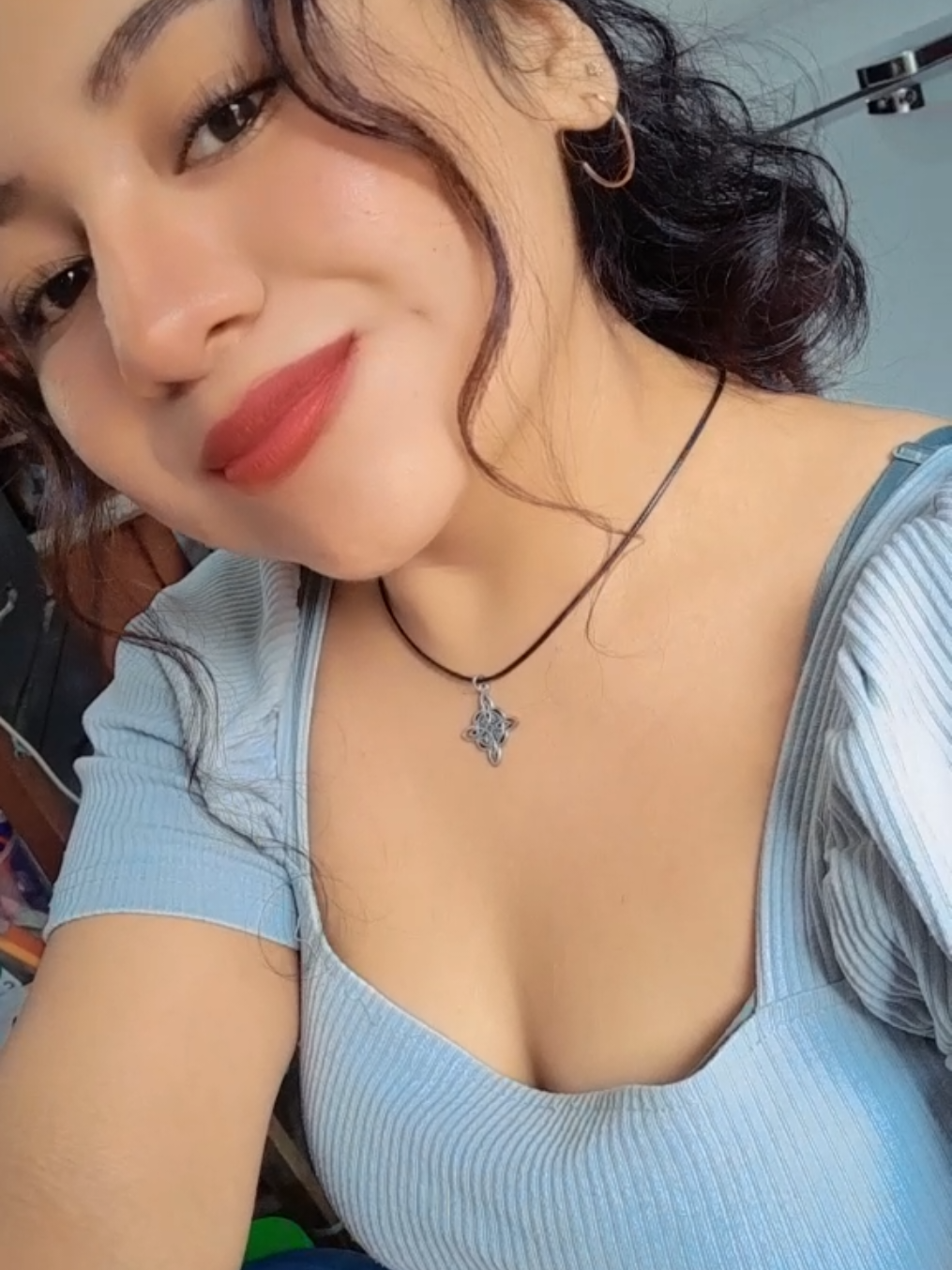 @Mar 🦋