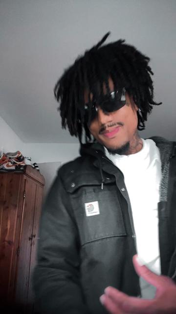 @FML TK🤮⚰️🧟♂️